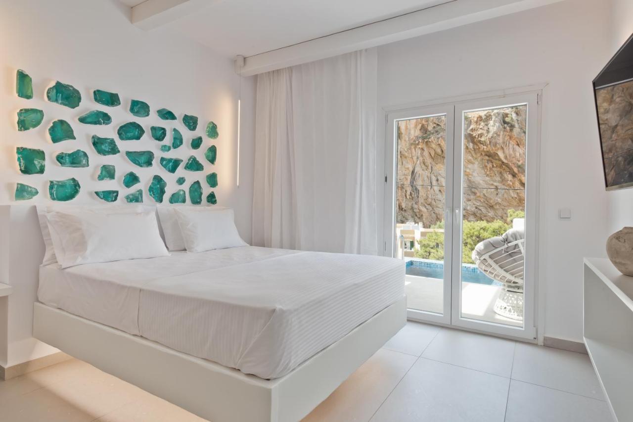 Enilion Luxury Suites Kyra Panagia Exterior foto
