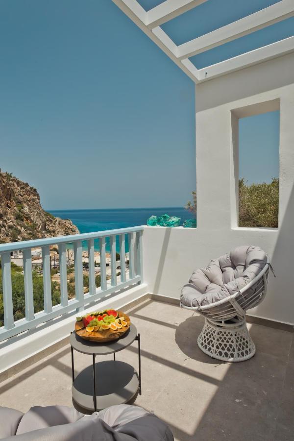 Enilion Luxury Suites Kyra Panagia Exterior foto