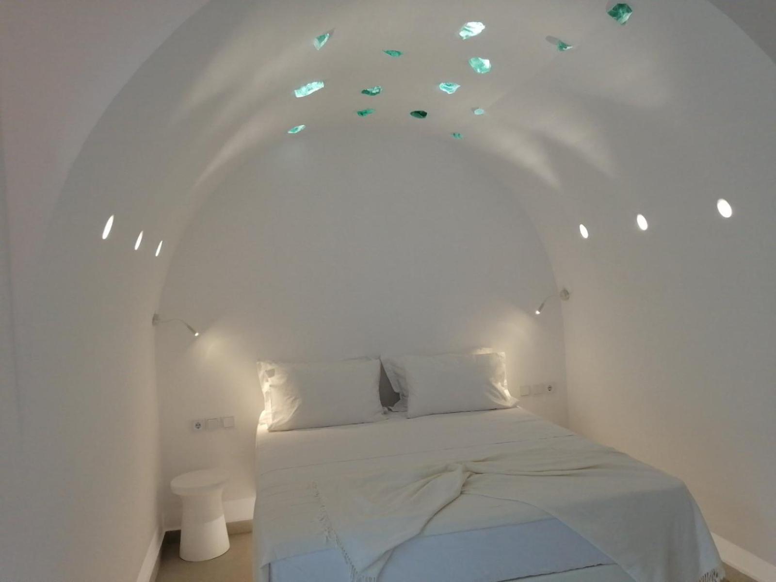 Enilion Luxury Suites Kyra Panagia Exterior foto