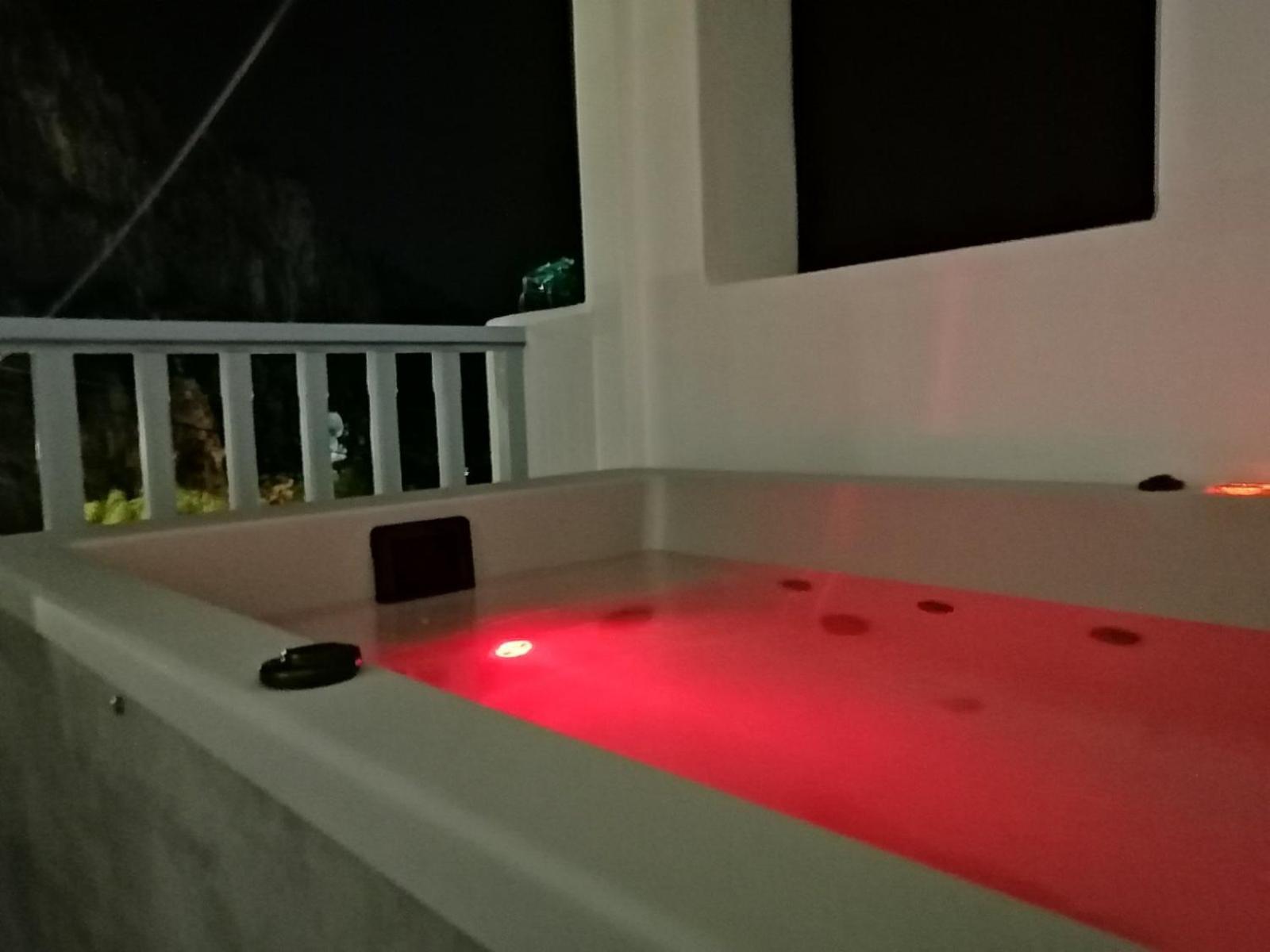 Enilion Luxury Suites Kyra Panagia Exterior foto