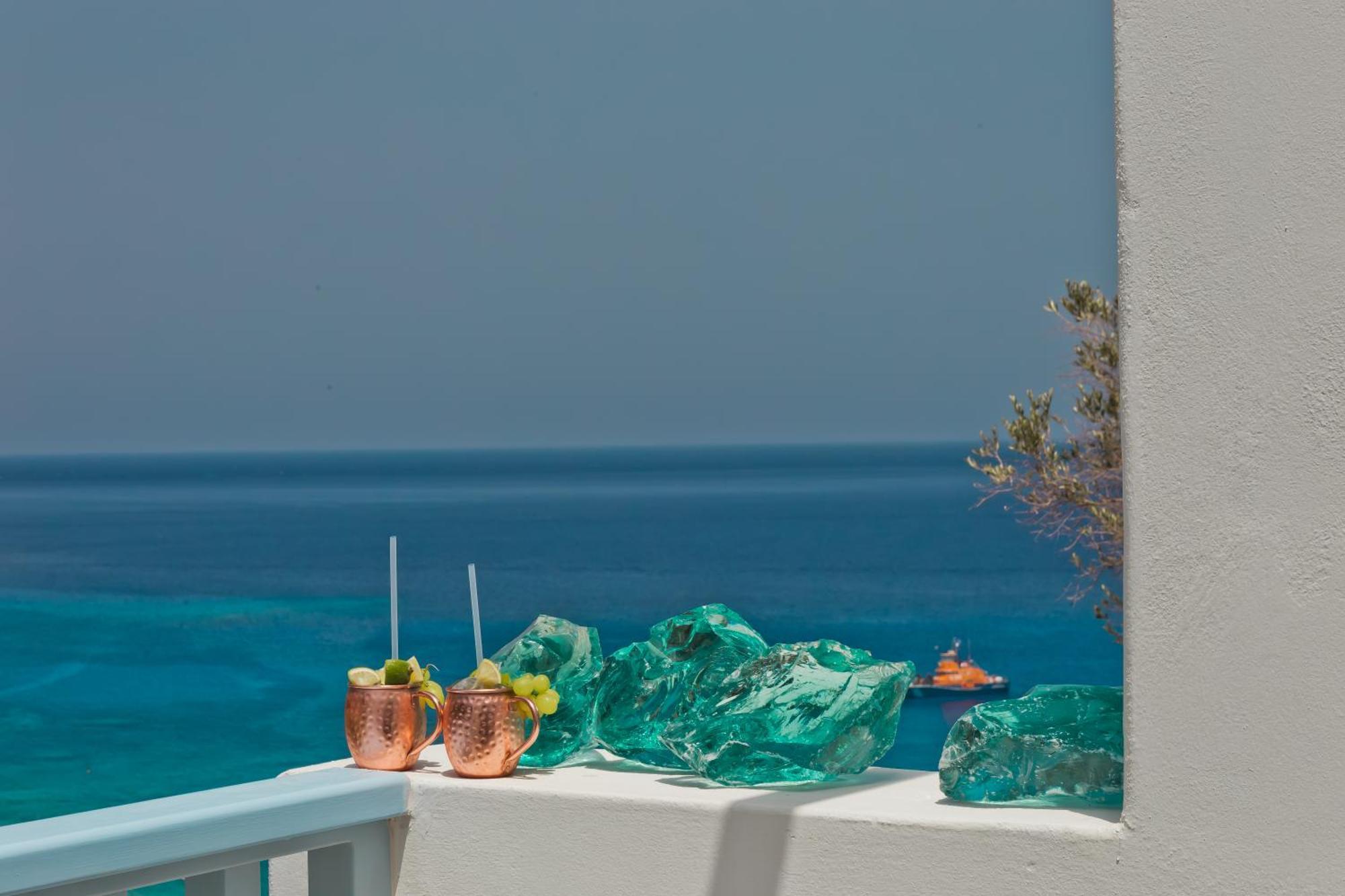Enilion Luxury Suites Kyra Panagia Exterior foto